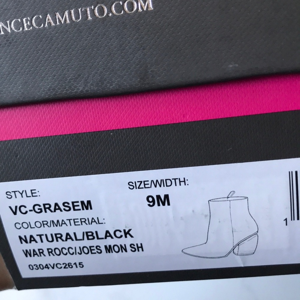 NWT Vince Camuto Grasem Booties - Picture 3 of 4